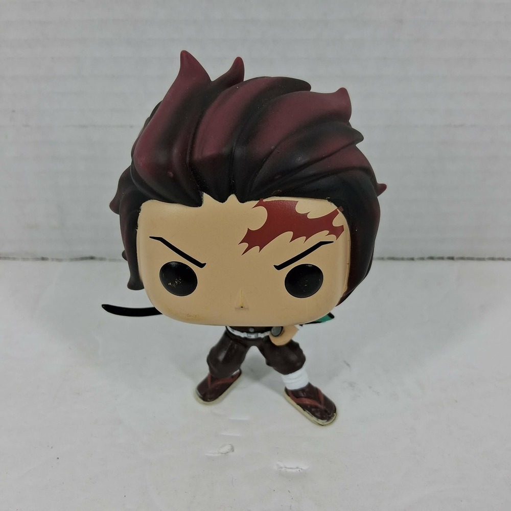 Funko Pop Tanjiro Kamado Demon Slayer Kimetsu no Yaiba Vinyl‎ Figure 867 OOB